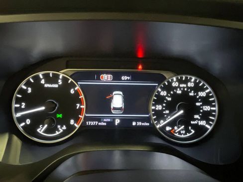 Used 2026 Nissan Rogue SV AWD/4WD image 29