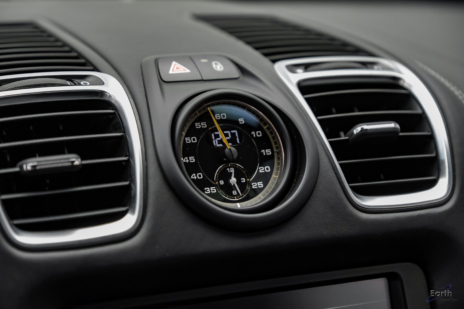 Used 2016 Porsche Cayman GT4 RWD image 75