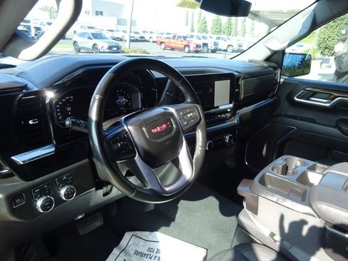 Certified 2024 GMC Sierra 1500 Elevation w/ X31 Off-Road Package image 15