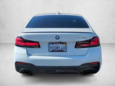 Used 2023 BMW 540i w/ M Sport Package image 4
