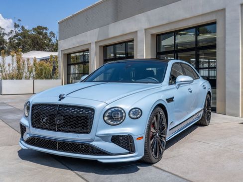 New 2025 Bentley Flying Spur Plug-In Hybrid AWD/4WD image 28