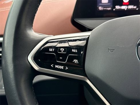 Certified 2022 Volkswagen ID.4 Pro S image 25