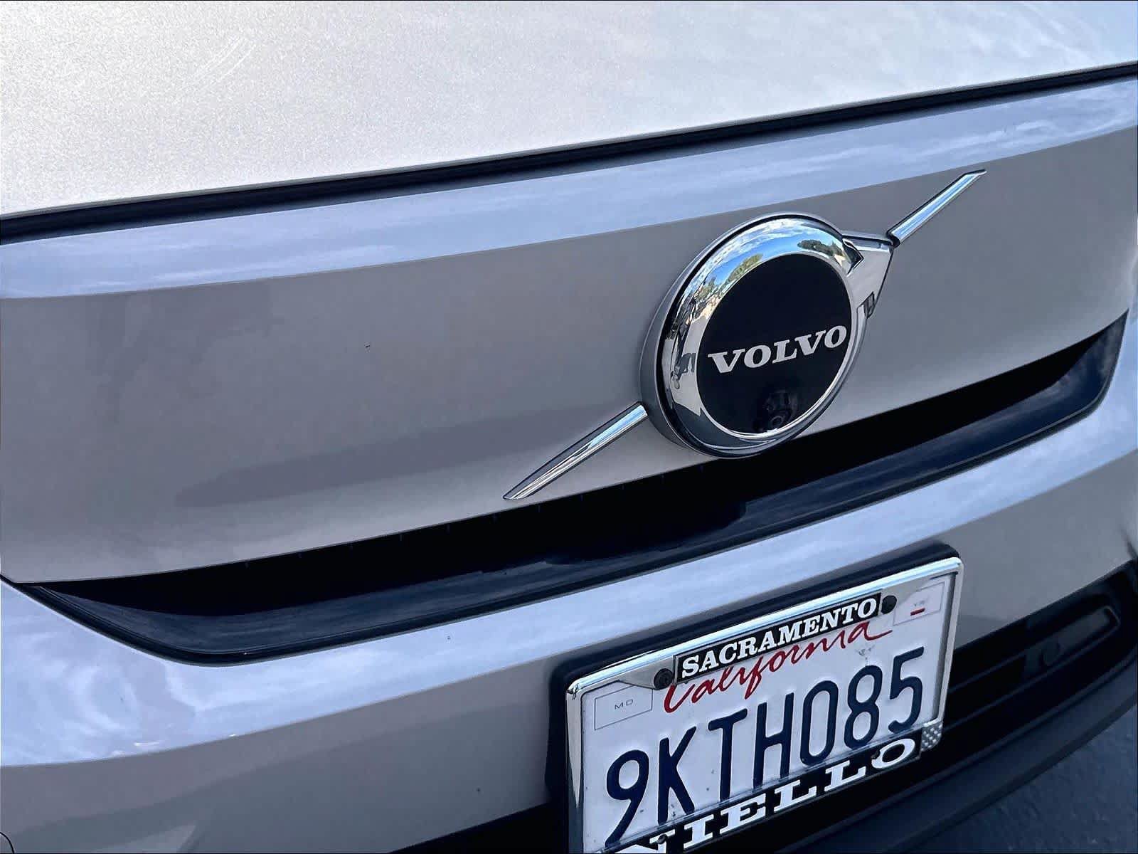 Used 2023 Volvo C40 P8 Recharge Ultimate w/ Protection Package Premier AWD/4WD image 32