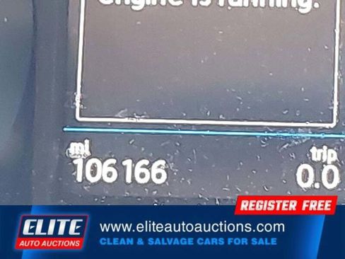 Used 2020 Volkswagen Tiguan SE w/ Panoramic Sunroof Package image 30