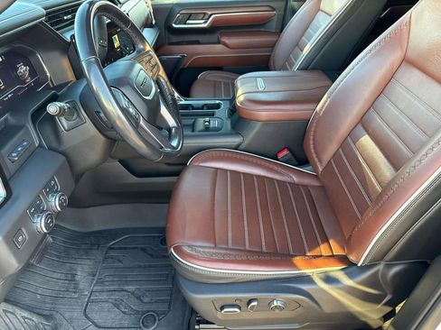 Used 2024 GMC Sierra 2500 Denali Ultimate image 14