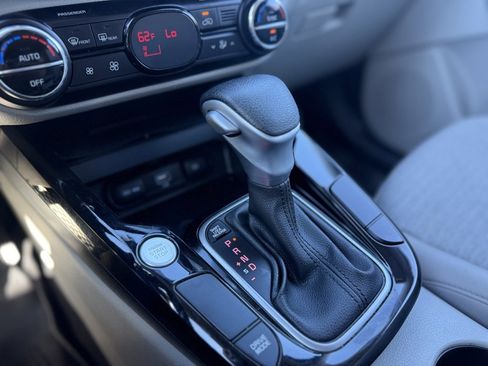 Used 2022 Kia Soul S image 33