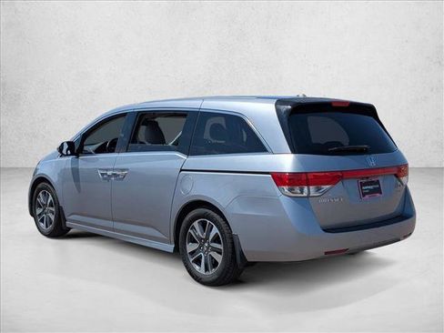 Used 2016 Honda Odyssey Touring Elite image 7