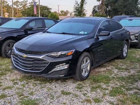 Used 2024 Chevrolet Malibu LT FWD image 3