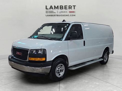 Used 2024 GMC Savana 2500 2500 RWD 135 w/ Driver Convenience Package image 1