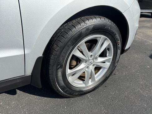 Used 2011 Hyundai Santa Fe SE image 21