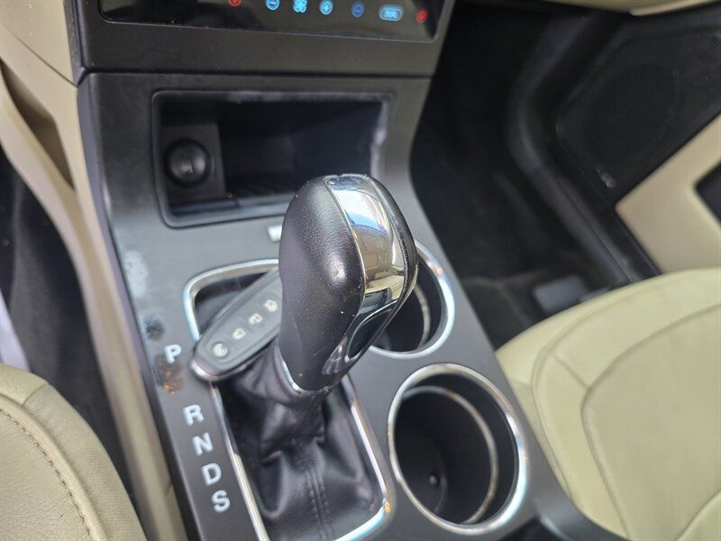 Used 2018 Ford Flex Limited w/ Equipment Group 303A AWD/4WD image 28