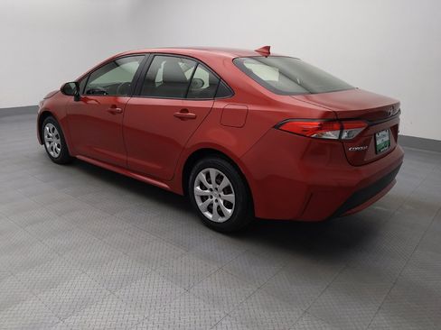 Used 2021 Toyota Corolla LE FWD image 3