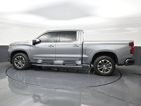 Used 2024 Chevrolet Silverado 1500 High Country RWD image 2