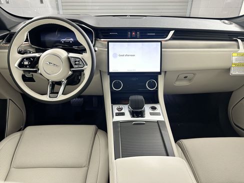 Used 2026 Jaguar F-PACE R-Dynamic S image 13