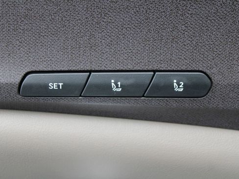 New 2026 Kia Carnival EX FWD image 28