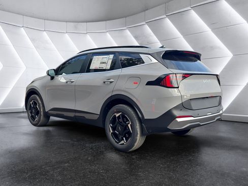 New 2026 Kia Sportage EX w/ EX Panoramic Sunroof Package AWD/4WD image 3