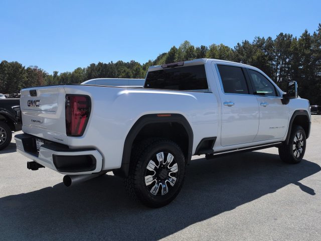 Used 2025 GMC Sierra 2500 Denali w/ Denali Reserve Package AWD/4WD image 4
