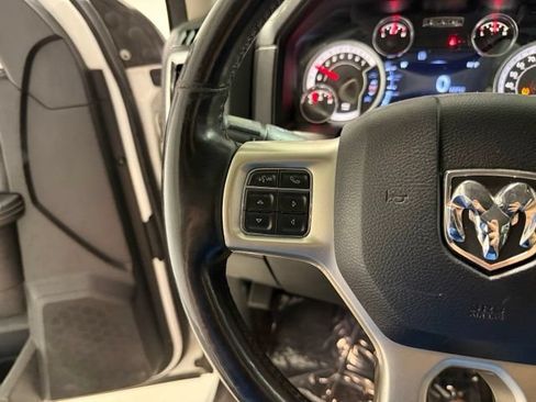 Used 2015 RAM 2500 Laramie w/ Convenience Group AWD/4WD image 14