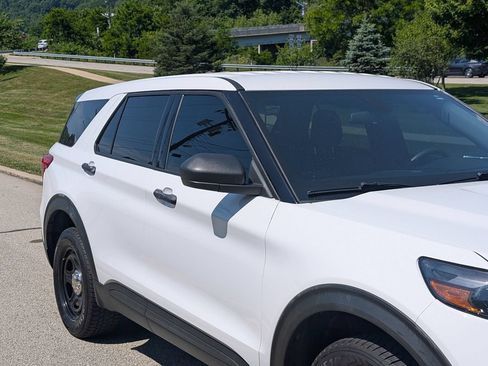 Used 2021 Ford Explorer 4WD Police Interceptor image 11