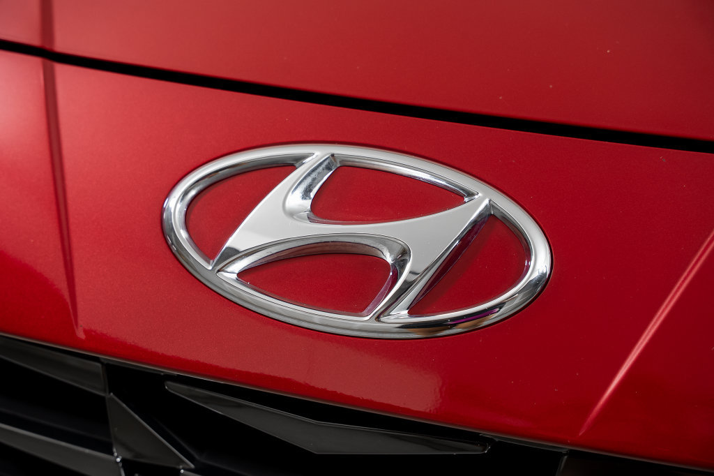 Certified 2023 Hyundai Elantra Limited w/ Cargo Package FWD image 20
