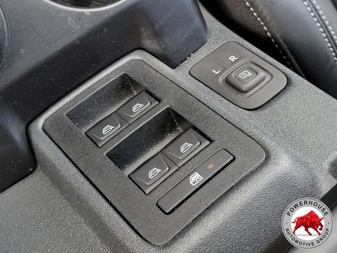 Used 2025 Ford Bronco Outer Banks w/ Sasquatch Package AWD/4WD image 26