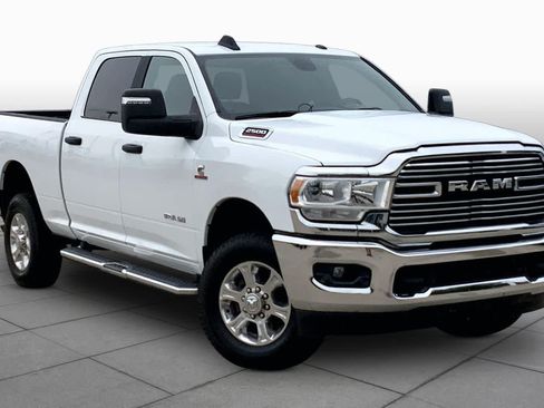 Used 2024 RAM 2500 Big Horn w/ Off Road Package AWD/4WD image 5