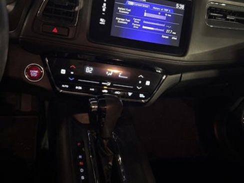 Used 2016 Honda HR-V EX image 6