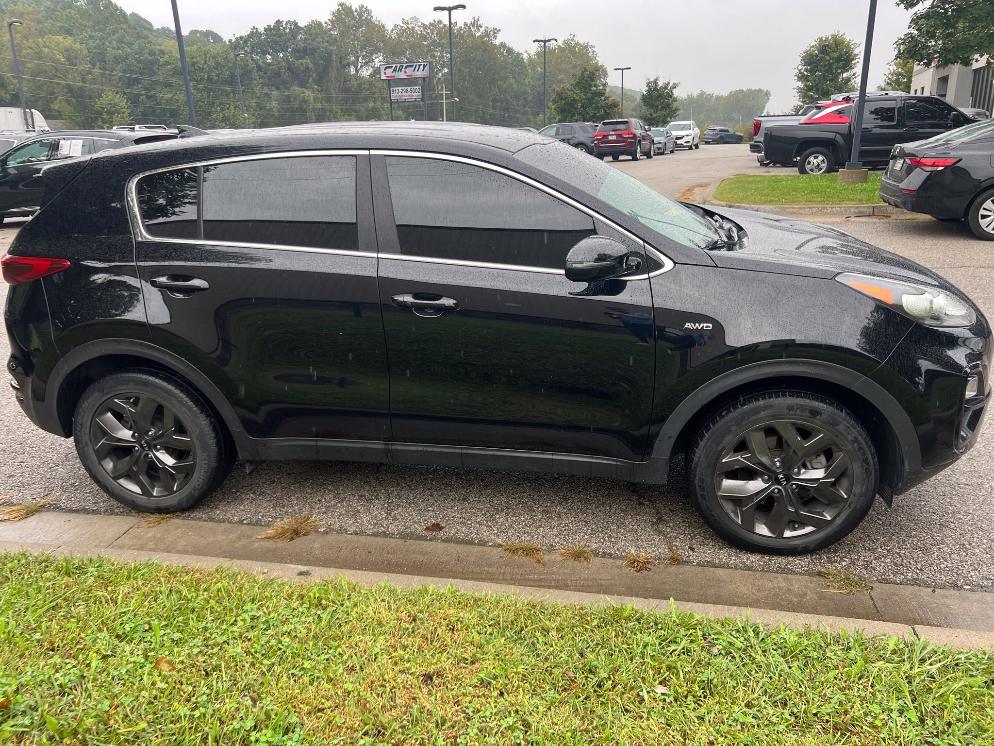 Used 2022 Kia Sportage LX w/ LX AWD Value Edition Package image 4