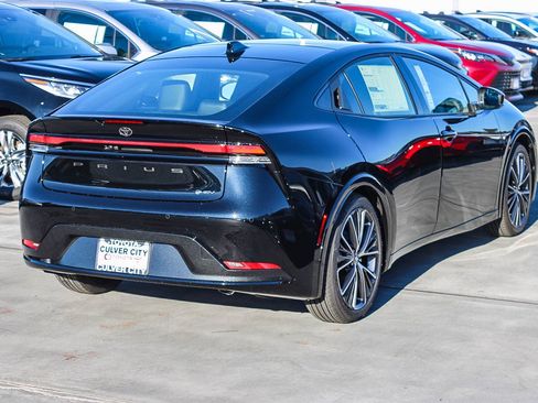 New 2026 Toyota Prius Limited image 9