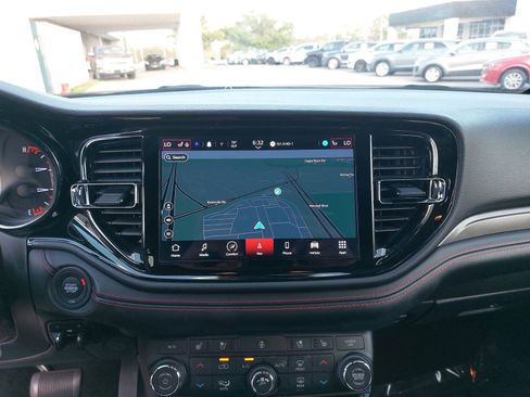 Used 2024 Dodge Durango GT image 23