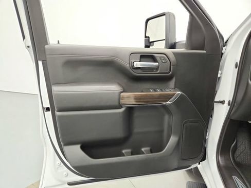 Used 2021 Chevrolet Silverado 1500 RST w/ Max Trailering Package AWD/4WD image 25
