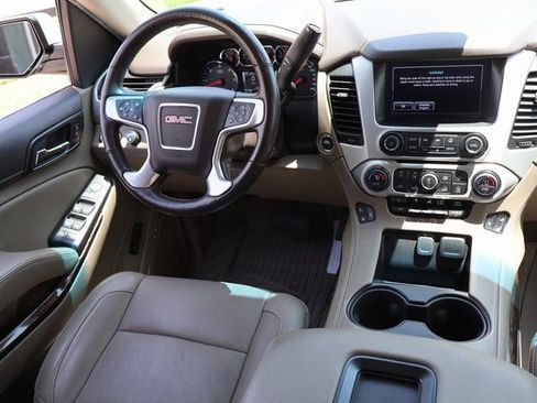 Certified 2018 GMC Yukon SLT w/ Open Road Package AWD/4WD image 13