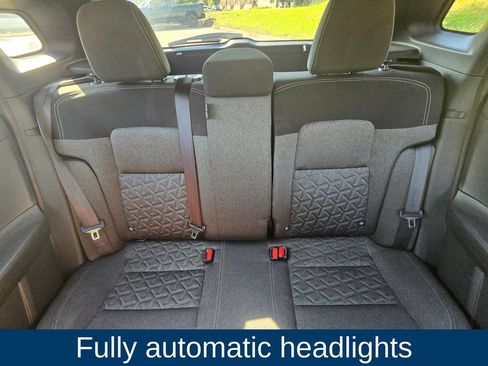 Used 2025 Nissan Kicks SV w/ SV Premium Package FWD image 11