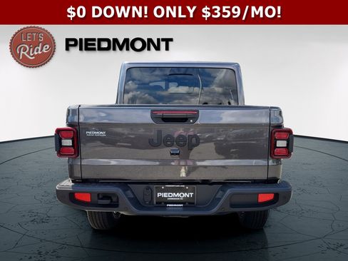 New 2025 Jeep Gladiator Sport image 7