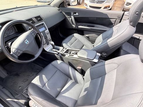 Used 2009 Volvo C70 T5 FWD image 35