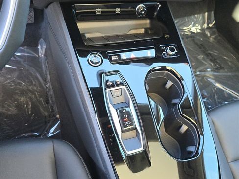 Used 2025 Audi A5 2.0T Premium w/ Convenience Package image 28