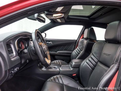 Used 2016 Dodge Charger SRT Hellcat RWD image 12