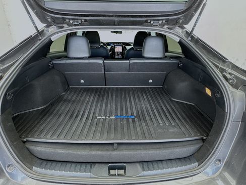 Used 2019 Toyota Prius Prime Premium FWD image 16