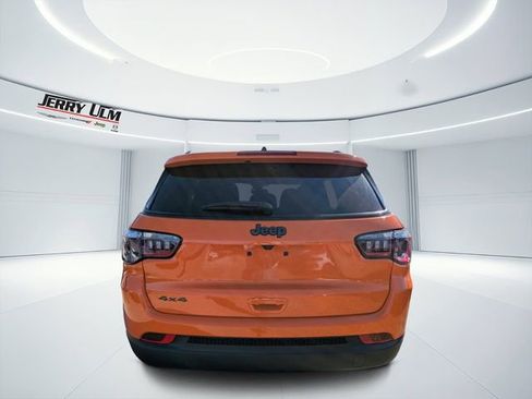 New 2026 Jeep Compass Latitude AWD/4WD image 4