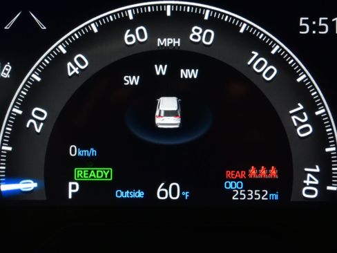 Used 2024 Toyota RAV4 LE AWD/4WD image 23