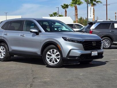 Used 2025 Honda CR-V LX