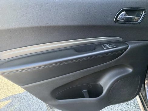 Used 2018 Dodge Durango GT RWD image 18