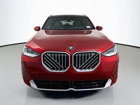 Used 2025 BMW X3 xDrive30i w/ Premium Package AWD/4WD image 2