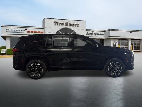 Used 2025 Buick Enclave Sport Touring w/ Power Package image 6