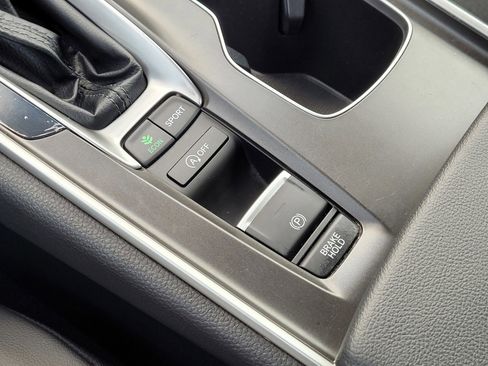 Certified 2022 Honda Accord Sport image 27