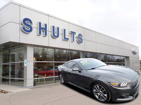 Used 2015 Ford Mustang GT Premium image 3