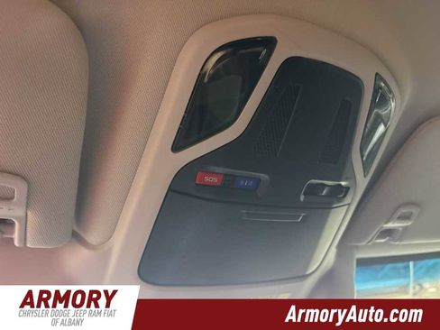 Used 2022 Subaru Outback Premium image 22