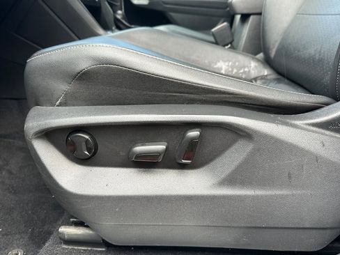 Used 2019 Volkswagen Tiguan SEL R-Line image 13