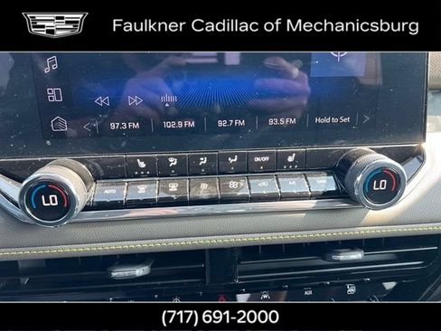 Used 2024 Chevrolet Colorado ZR2 w/ Technology Package AWD/4WD image 25