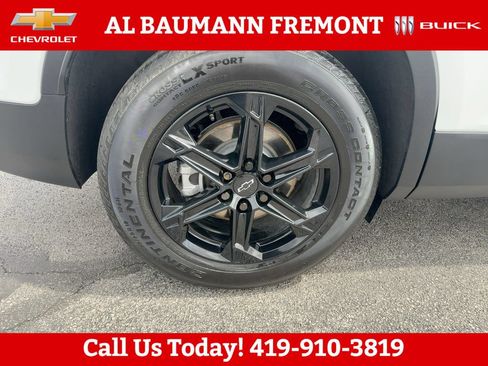 Used 2024 Chevrolet Blazer LT w/ Midnight/Sport Edition FWD image 27